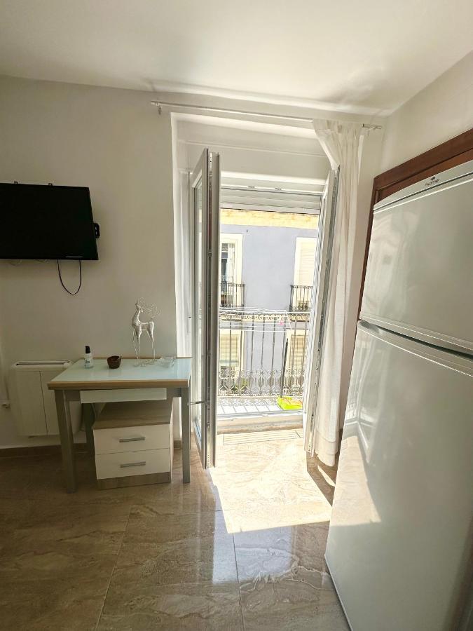 Suite Del Ayuntamiento Alicante Bagian luar foto